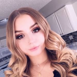 Meet your Posher, Maggie